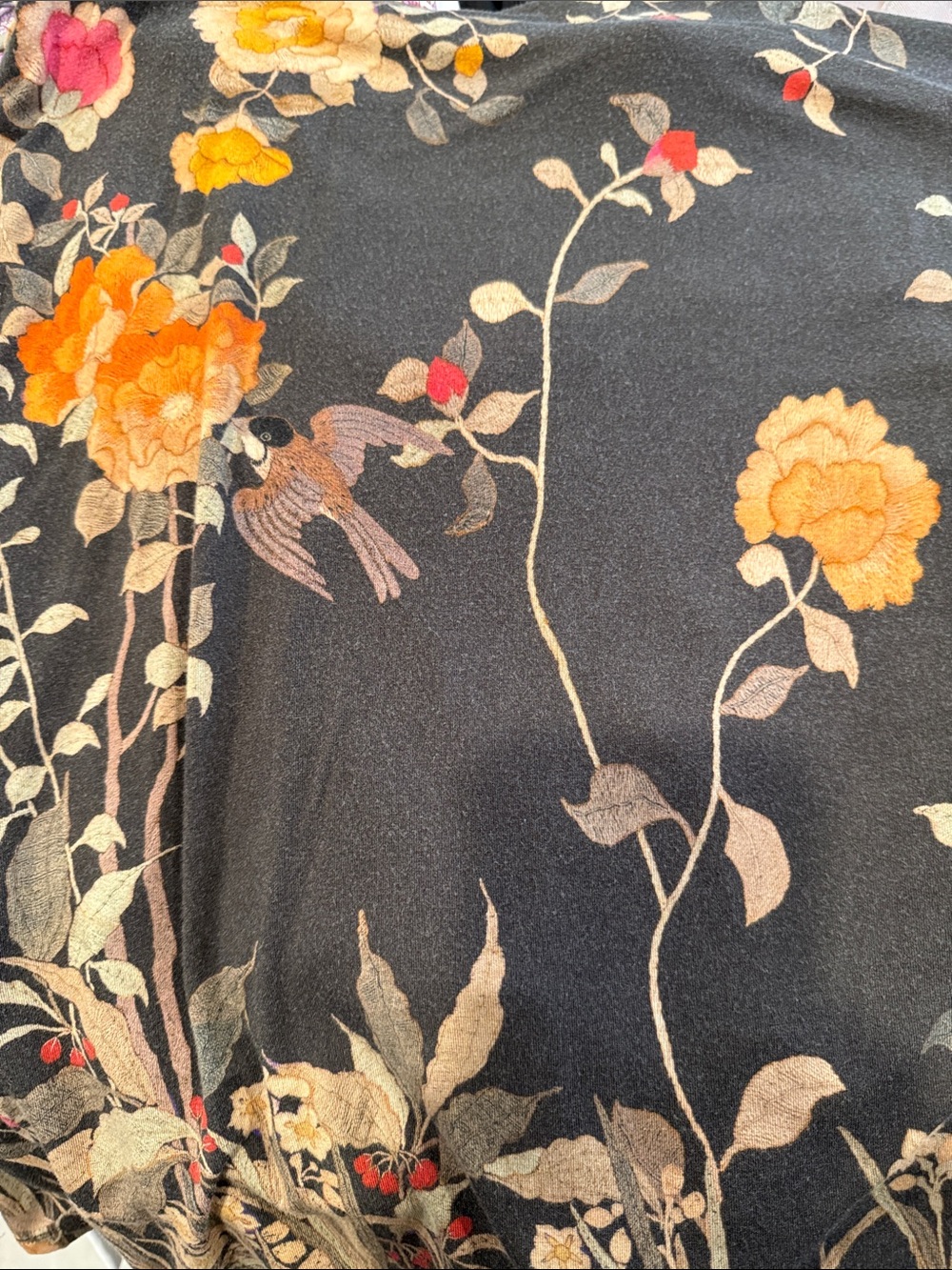 Johnny Was Graceful Drape women’s XL multicolored floral tunic with a bird print - Picture 6 of 6